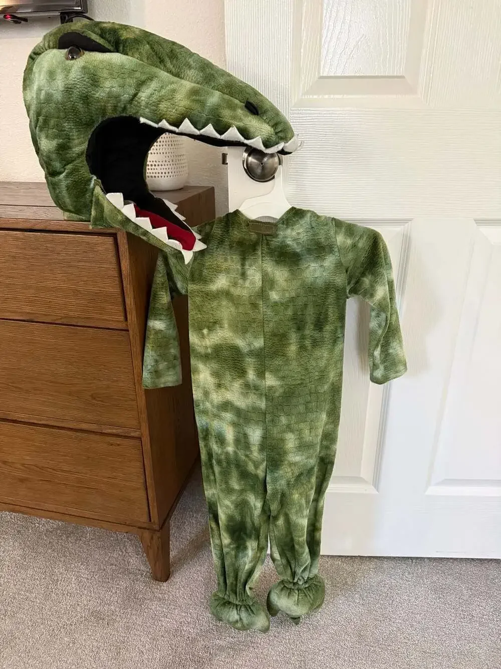 Pottery Barn Kids Toddler Light Up T-Rex Dinosaur Halloween Costume